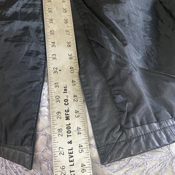 OUTBROOK 100% Leather Vintage Long Light Padded Shoulder Fully Lined Women Coat - Picture 7 of 11